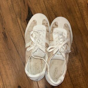 NIB Women’s Size 9.5 COACH "JOSS" SNEAKERS, Beige & White Signature C Lace